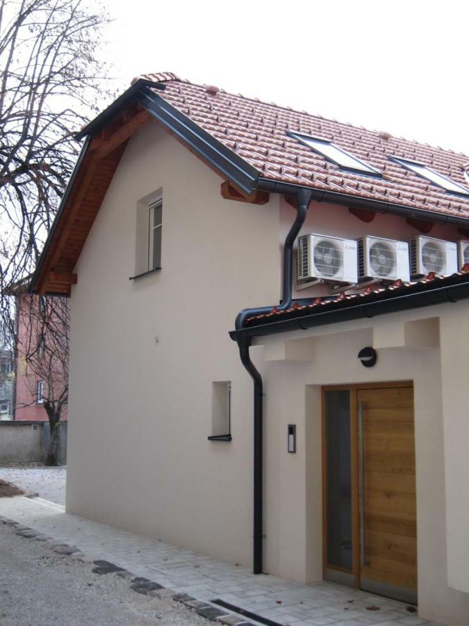 Central Apartments With Parking Liubliana Exterior foto